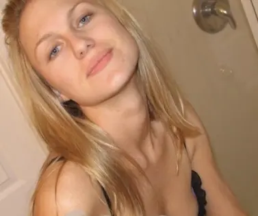 nadine, profile photo 4 of 4